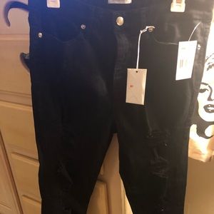 Brand New! Good American Black Skinny Jeans